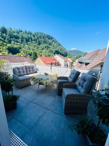 ระเบียง/ชานเรือน, Ferienwohnung Burgblick in วาลด์เคียร์ช