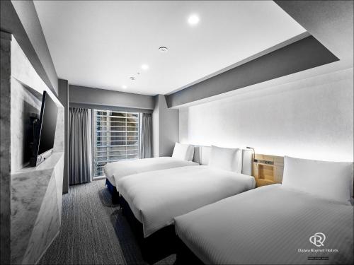 585501631 Daiwa Roynet Hotel Nishi-Shinjuku PREMIER