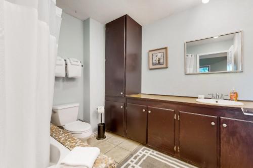 Hungry Horse Hideout - Lower Level