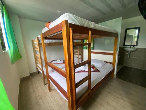 1 double bed