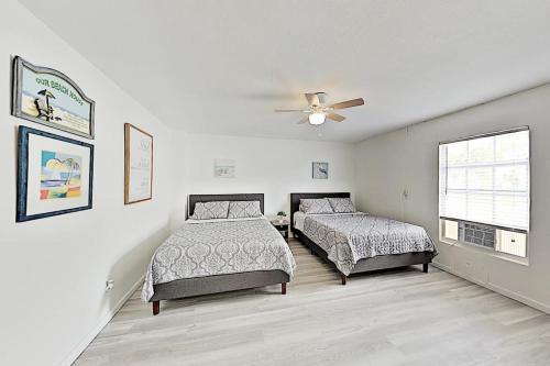 Seaside Retreat Seaside Retreat