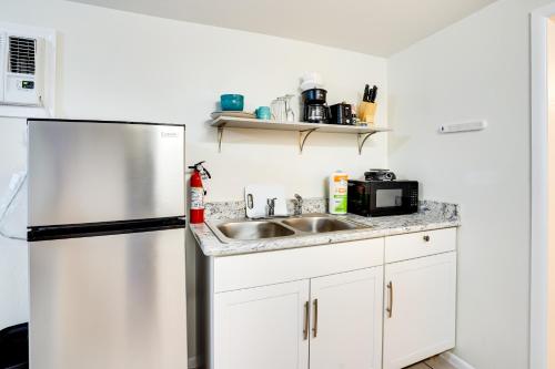 Lakeland Vacation Rental 38 Mi to Disney! in Lakeland, USA