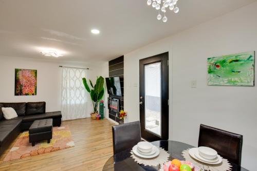 Cedar Hill Home with Fenced Patio, Grill and Foosball! in Cedar Hill, USA