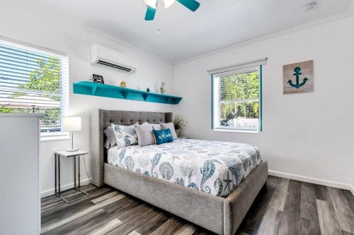 Aqua Breeze Suite