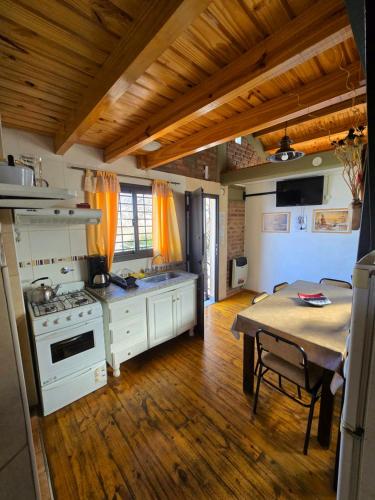keuken, Deseo de Montaña (Deseo de Montana) in Maipu