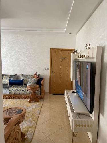 شقة جميله, Casablanca