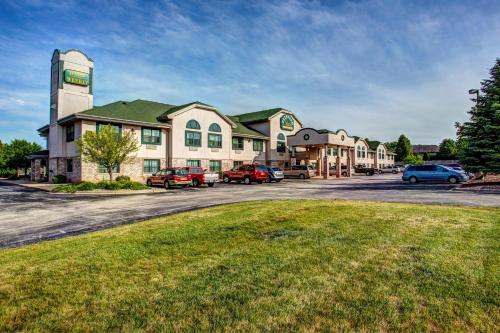 Extended Stay Airport - image 11