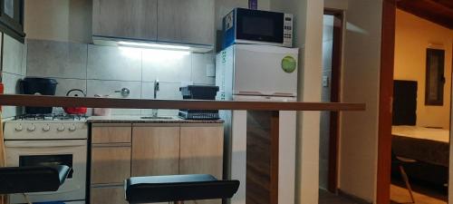 virtuve, Cabañas La Arbolada (Cabanas La Arbolada) in Eldurazno