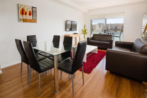 Charlestown Executive Apartments Room Type - Deluxe Two-Bedroom Apartment