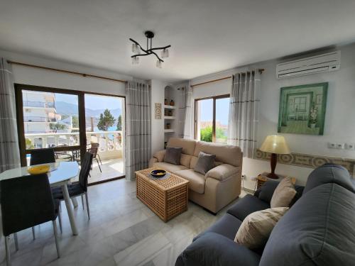 Carabeo 99 - Sleeps 4 - image 14