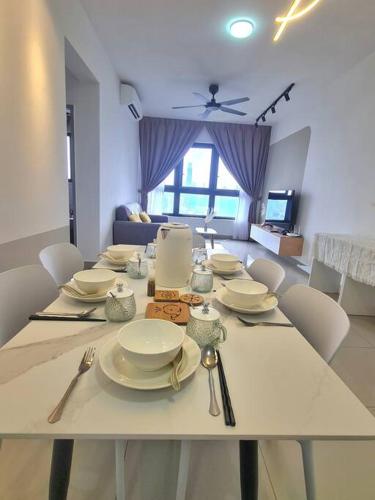 Spacious 3BR@2carpark @MRT Cheras Maluri@Wi-fi C41 - image 14