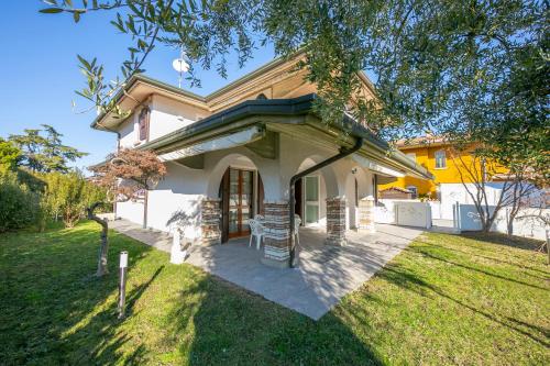 Apartment with Terrace room in Villa Fiorita Apartments