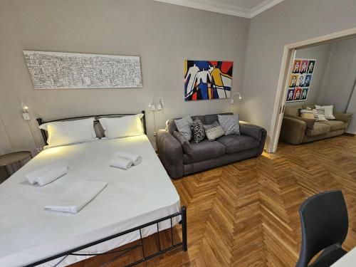 Athens Vibes Apartment by YHA, Atenas