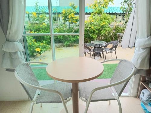 MemoryCool บ้านพักตากอากาศใกล้หาดบางเก่า in Puek Tian Beach