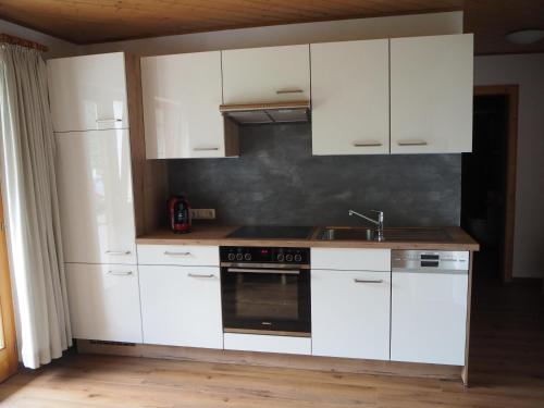 ห้องครัว, Haus Baleisa in กัสเชิร์น