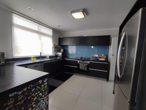 kök, Home with sea views in Lynmouth