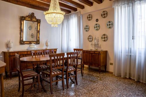 Gorgeous apartment St. Mark square by Ca-Sa Check - image 14