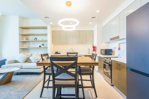 Forte Downtown- Elegant 1-BR - image 9
