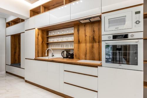 Vitoshka Luxury 2-BR Retreat by BulgarianHomes, Sofia (Foto 8)