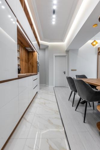 Vitoshka Luxury 2-BR Retreat by BulgarianHomes, Sofia (Foto 10)