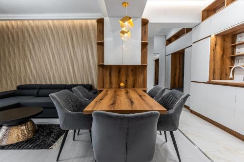 Vitoshka Luxury 2-BR Retreat by BulgarianHomes, Sofia (Foto 9)