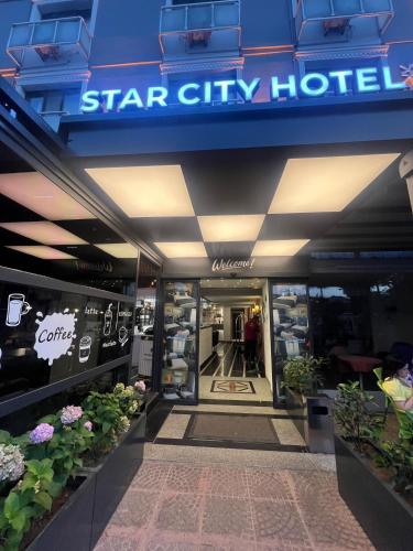 Star City Hotel - image 13