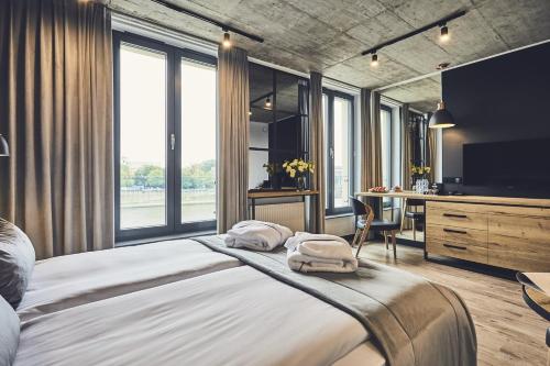 The Bridge Suites Hotel