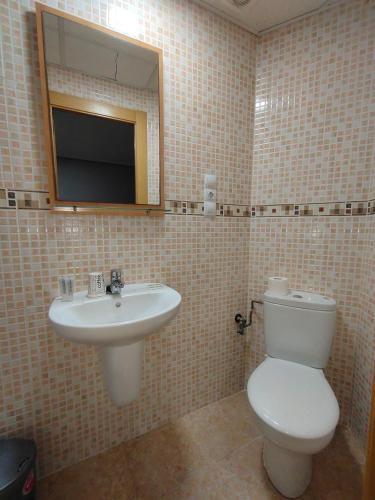 Double or Twin Room image 1