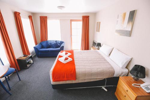 1 queen bed