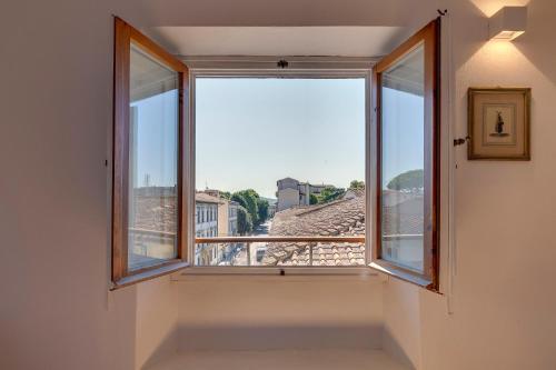 Mamo Florence - Pinti Apartment - main image