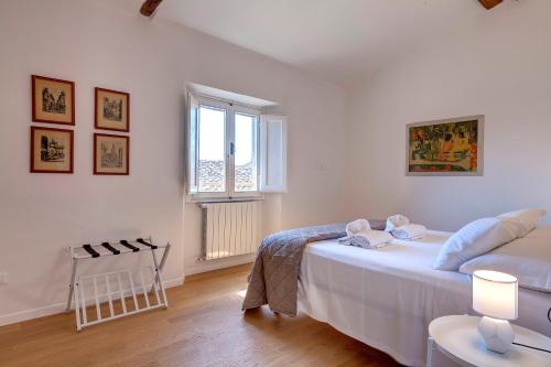 Three-Bedroom Apartment image 5