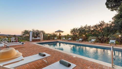 ANTICO CERASO 10, Emma Villas