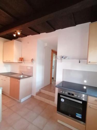 Das kleine Weinberghäuschen in Garabonc - Jägerpince (Das kleine Weinberghauschen in Garabonc - Jagerpince) in 高勞邦茨