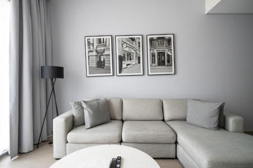 ALH Vacay - Spacious 1 Bedroom in Park Heights - image 2