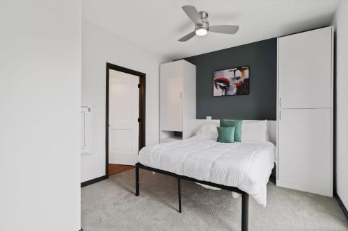 CozySuites on Mass with garage parking #9 detail