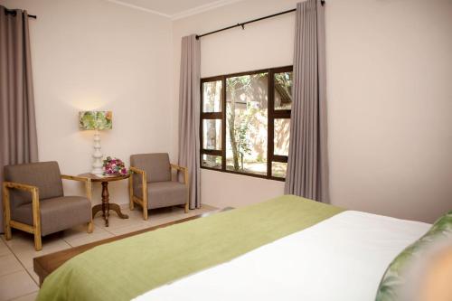 Emdoneni Lodge with Zululand Cat Conservation Project Emdoneni Lodge with Zululand Cat Conservation Project