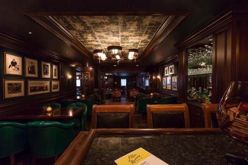 585633516 Graduate by Hilton Ann Arbor