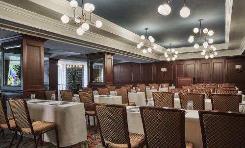 585633588 Graduate by Hilton Ann Arbor