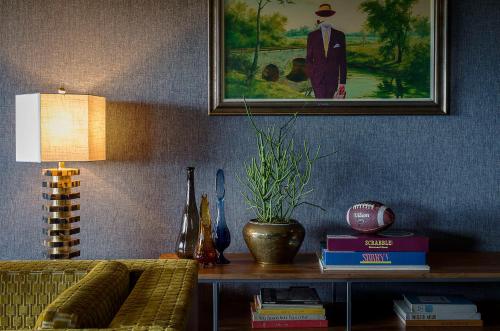585633615 Graduate by Hilton Ann Arbor