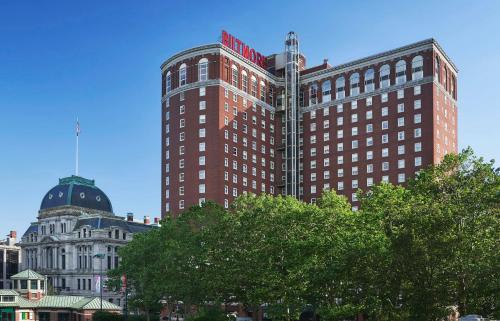 585633637 Graduate by Hilton Providence