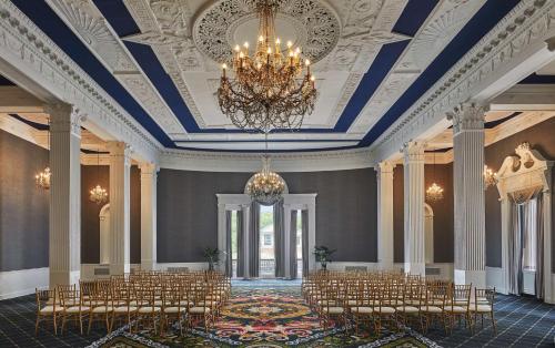 585633819 Graduate by Hilton Providence