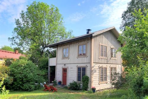 1810 Historical Charming Villa Tammisaari Old town