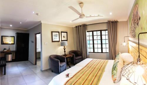 Emdoneni Lodge with Zululand Cat Conservation Project Emdoneni Lodge with Zululand Cat Conservation Project