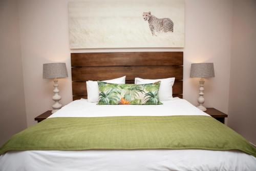 Emdoneni Lodge with Zululand Cat Conservation Project Emdoneni Lodge with Zululand Cat Conservation Project