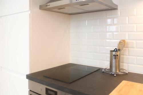 studio parisien renovated - close to the Pantheon - image 7