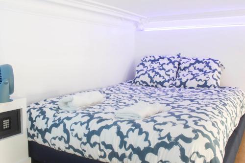 studio parisien renovated - close to the Pantheon - image 5