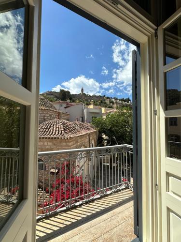 Castellano Hotel & Suites - image 13