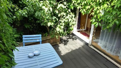 Logement cosy proche gare avec terrasse de verdure in La Metairie