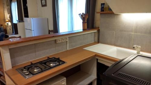 Logement tranquille et frais proche gare au RDC in La Metairie