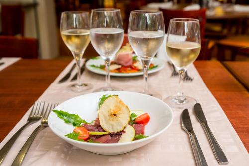 Brit Hotel Rennes Cesson - image 12